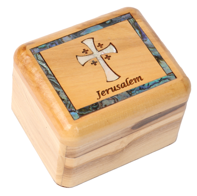 Olive Wood Box_ Mother of Pearl Broder and Jerusalem