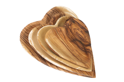 Olive Wood Heart-shaped Plate Set